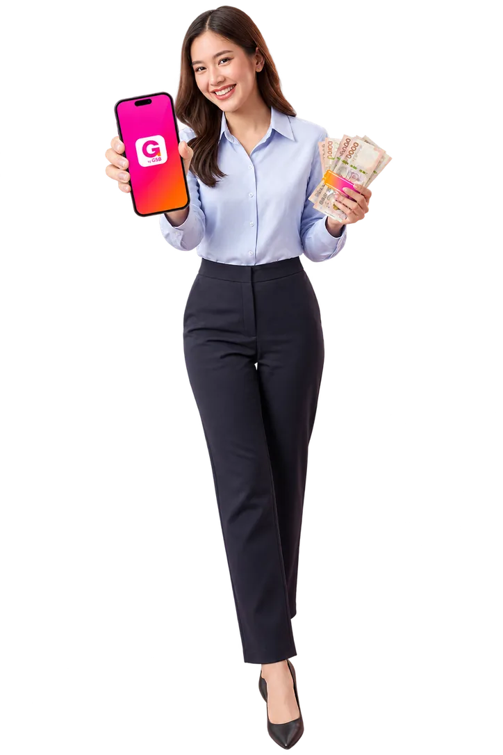 หญิงสาวถือโทรศัพท์ที่เปิดแอป GOOD MONEY และธนบัตร
